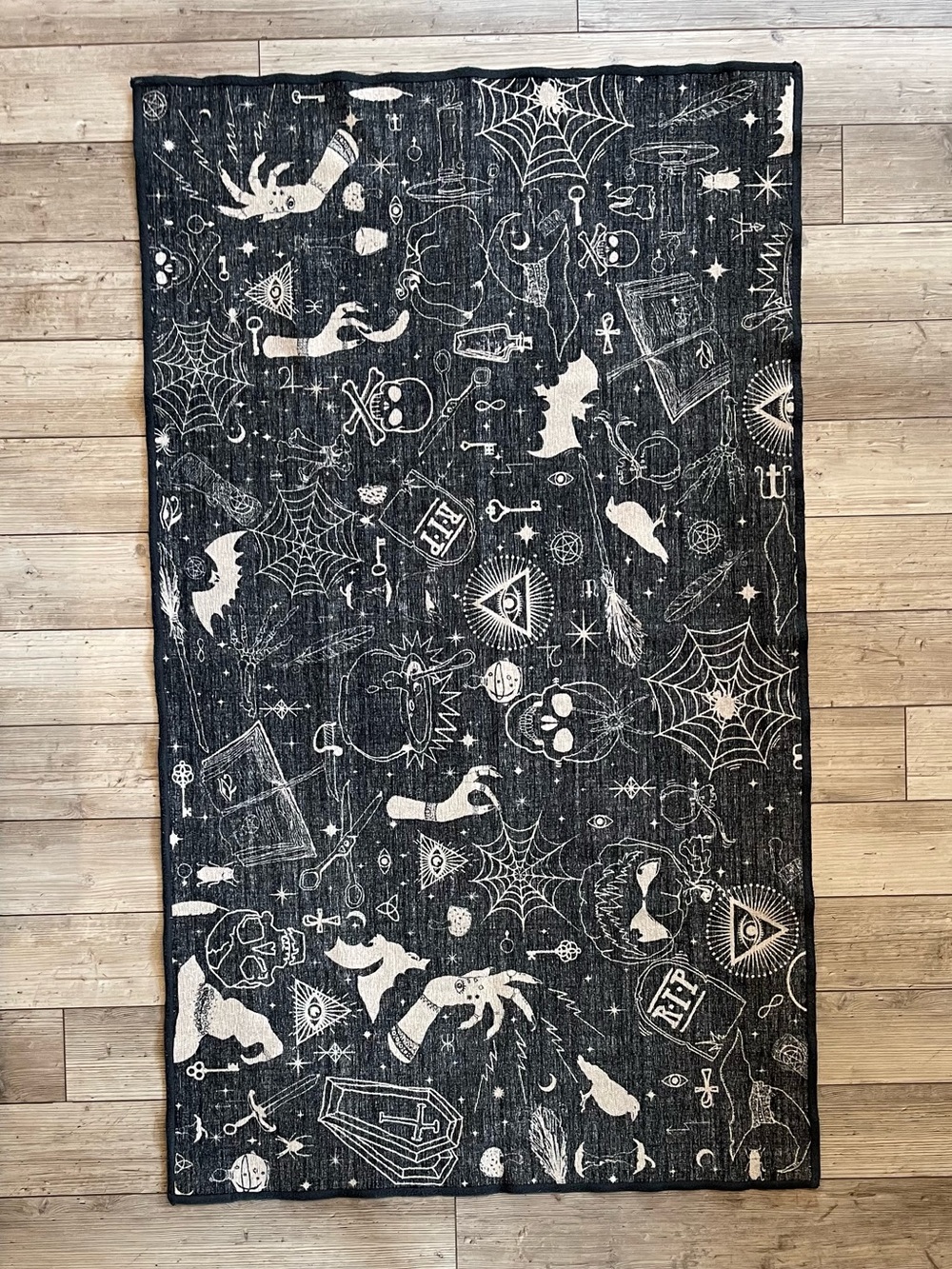 Ruggable | Witchcraft Rug | Size: 3’ x 5’
